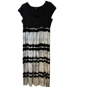 Lola P. Women's Black and White Tie-Dye Maxi Dress-L